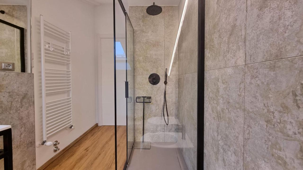 Appartement Roma 30 - Poema à Trieste Extérieur photo