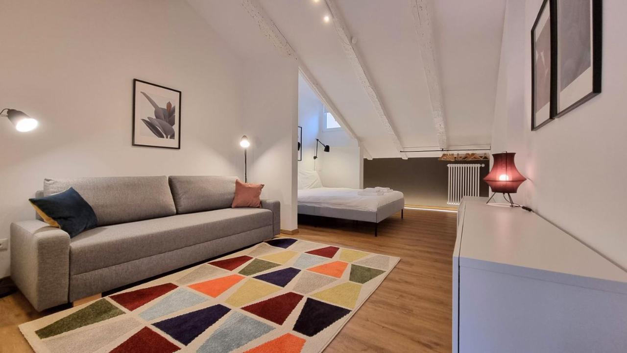 Appartement Roma 30 - Poema à Trieste Extérieur photo